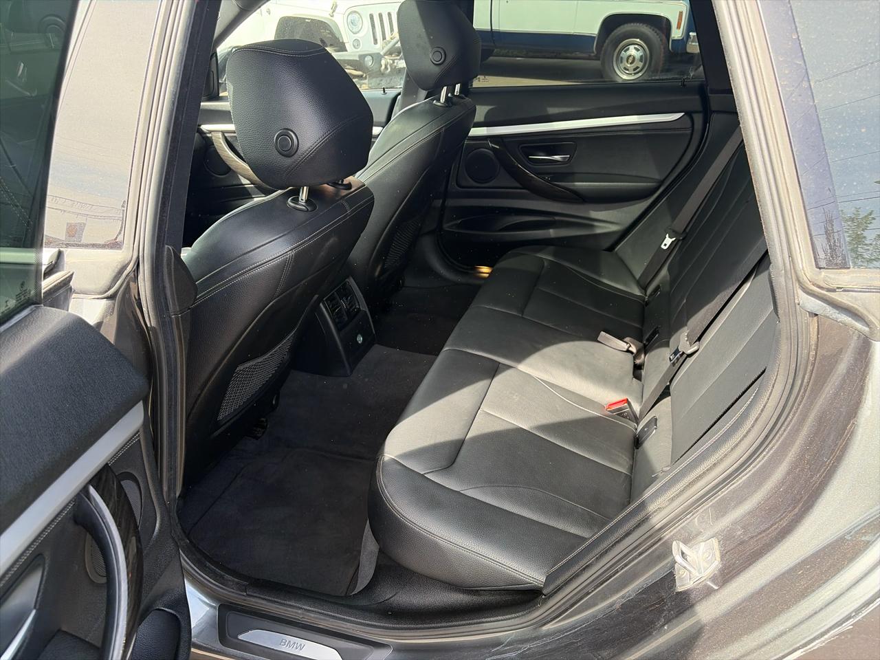 BMW 3-Series Gran Turismo 330i xDrive 2017