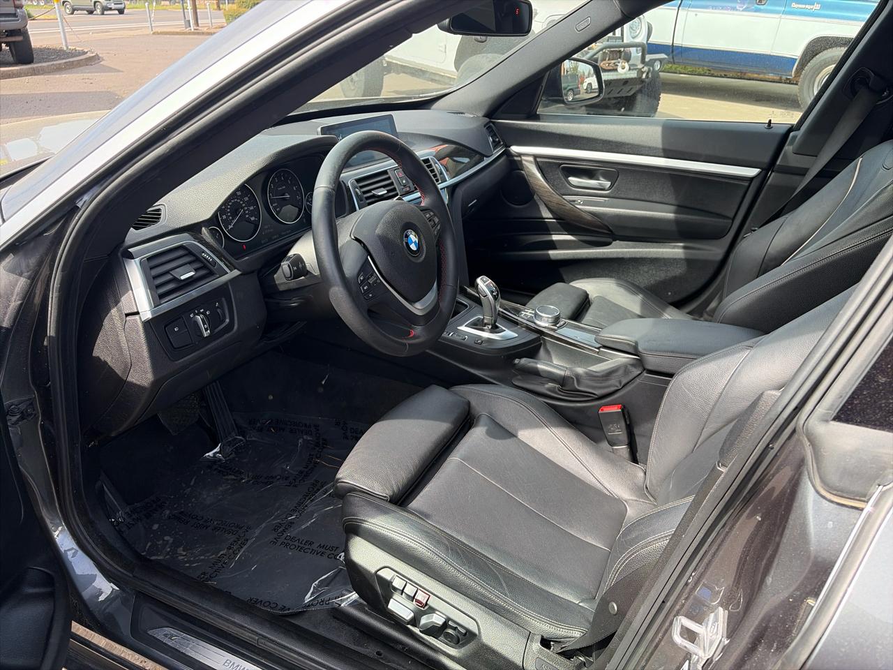 BMW 3-Series Gran Turismo 330i xDrive 2017