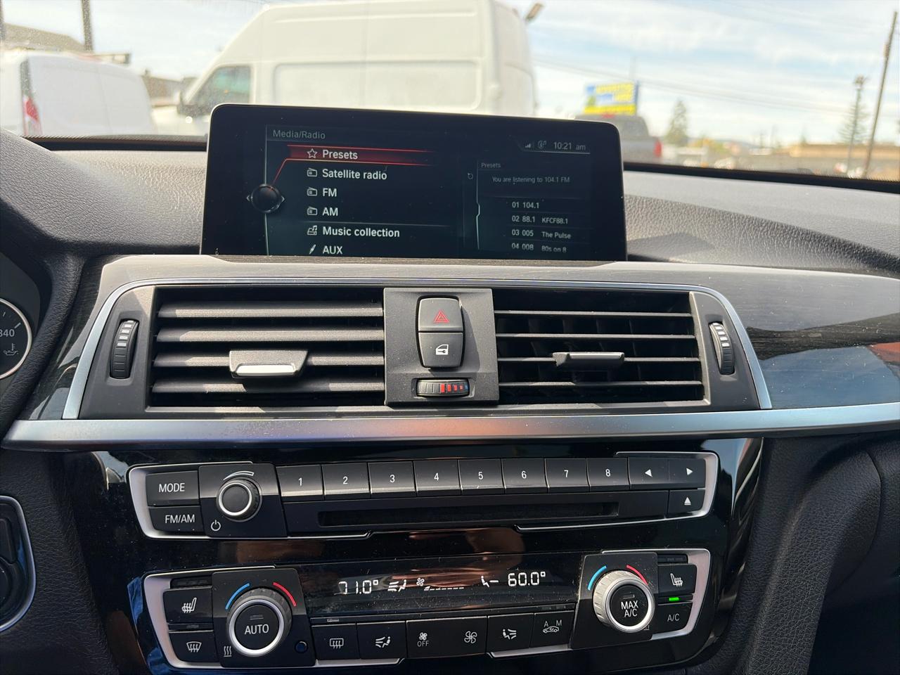 BMW 3-Series Gran Turismo 330i xDrive 2017