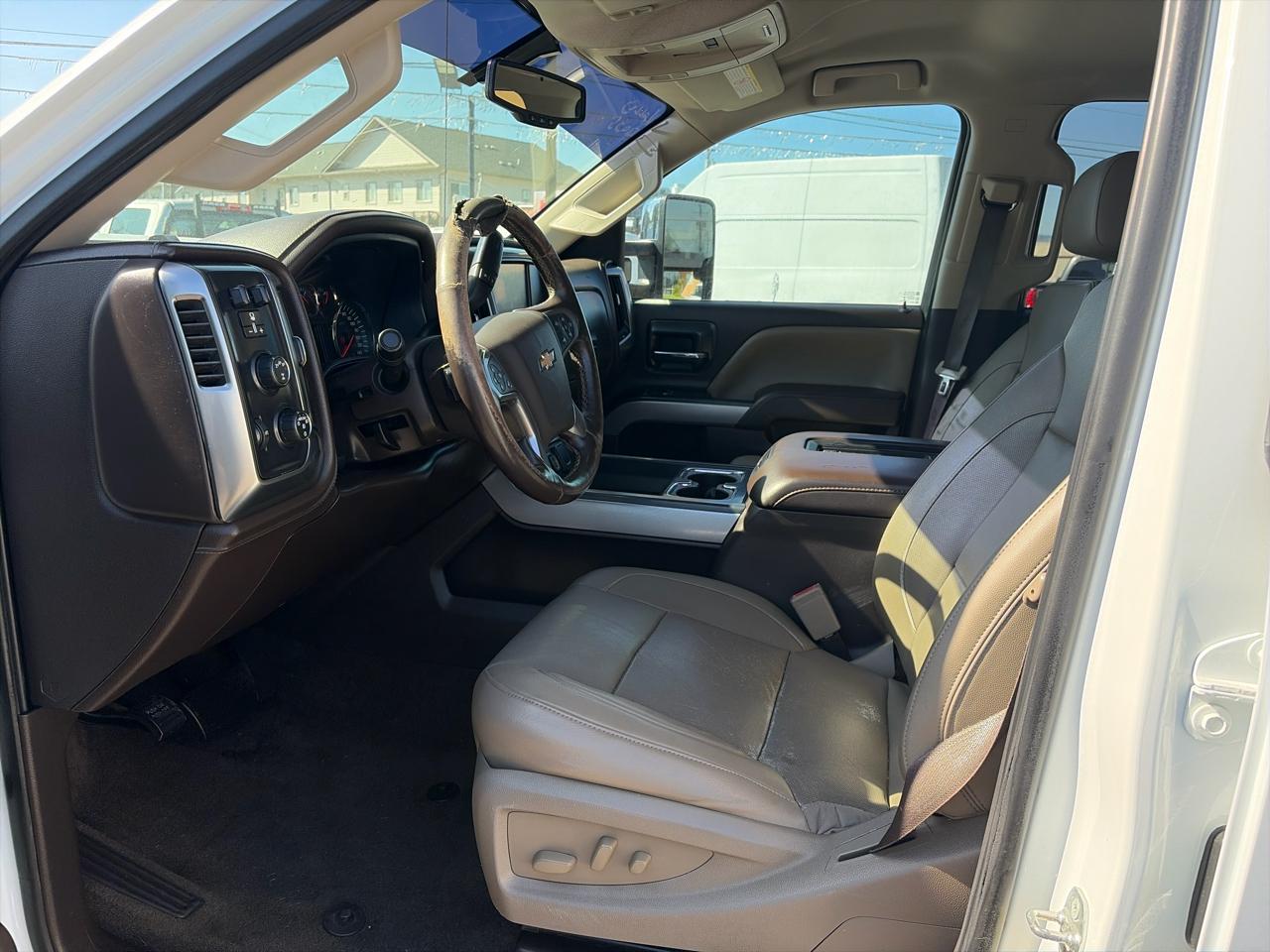 Chevrolet Silverado 2500HD LTZ Crew Cab 4WD 2017
