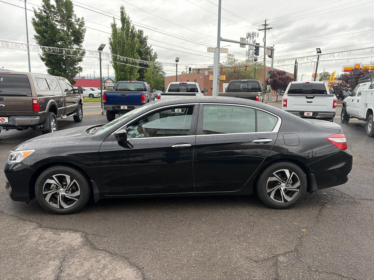Honda Accord LX Sedan CVT 2016