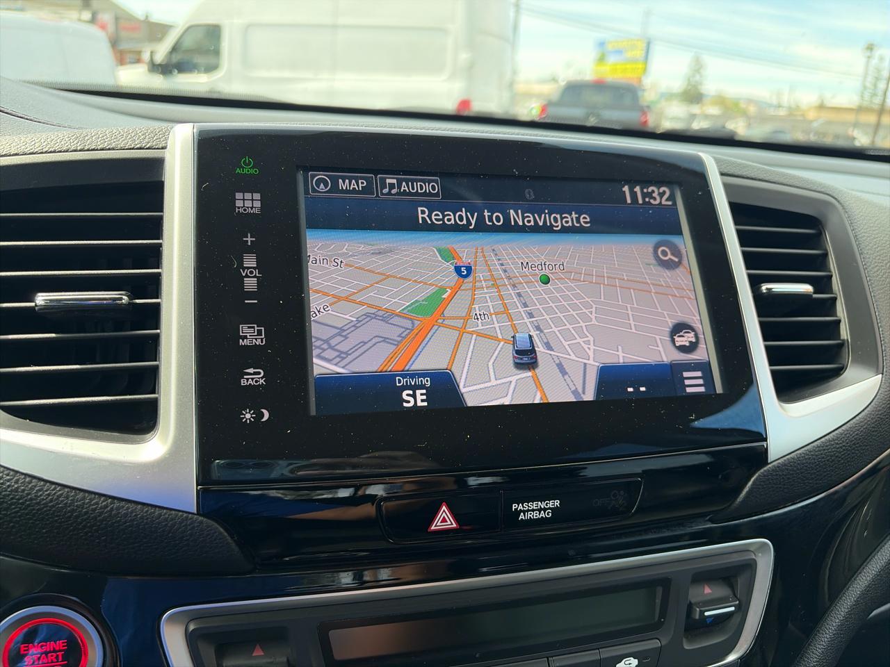 Honda Pilot Touring 2WD 2016