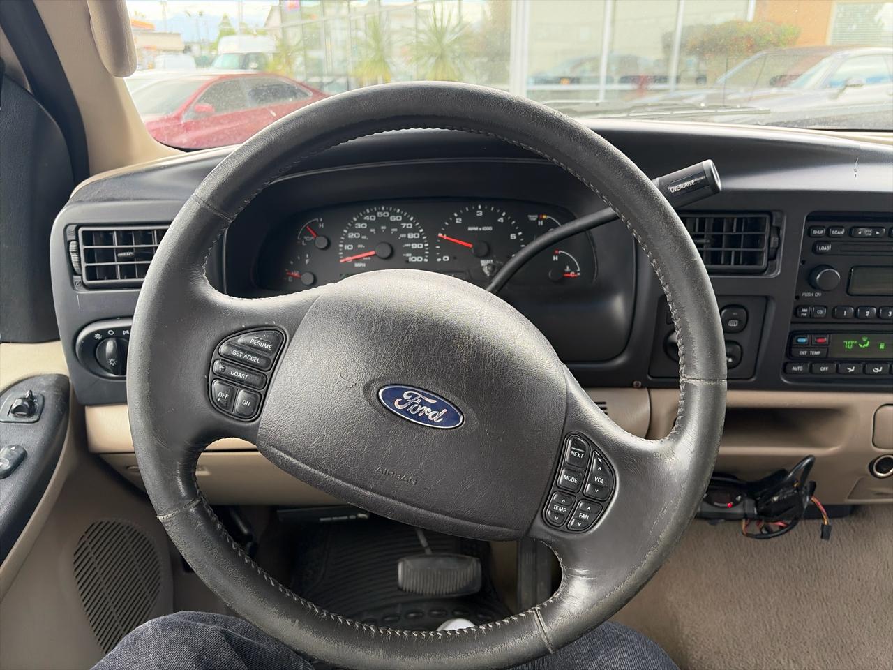 Ford Excursion Limited 6.8L 4WD 2005