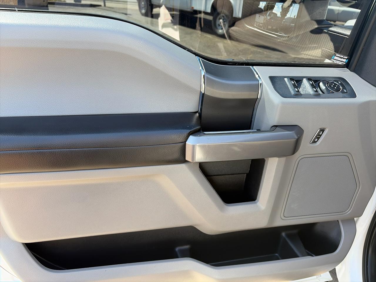 Ford F-150 XL SuperCrew 5.5-ft. Bed 4WD 2019
