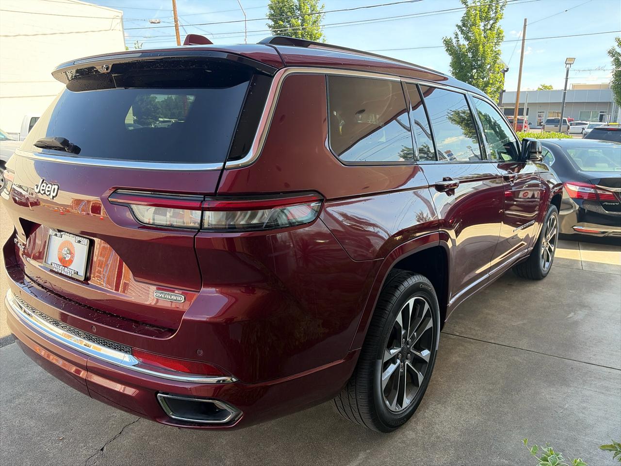 Jeep Grand Cherokee L Overland 4WD 2021