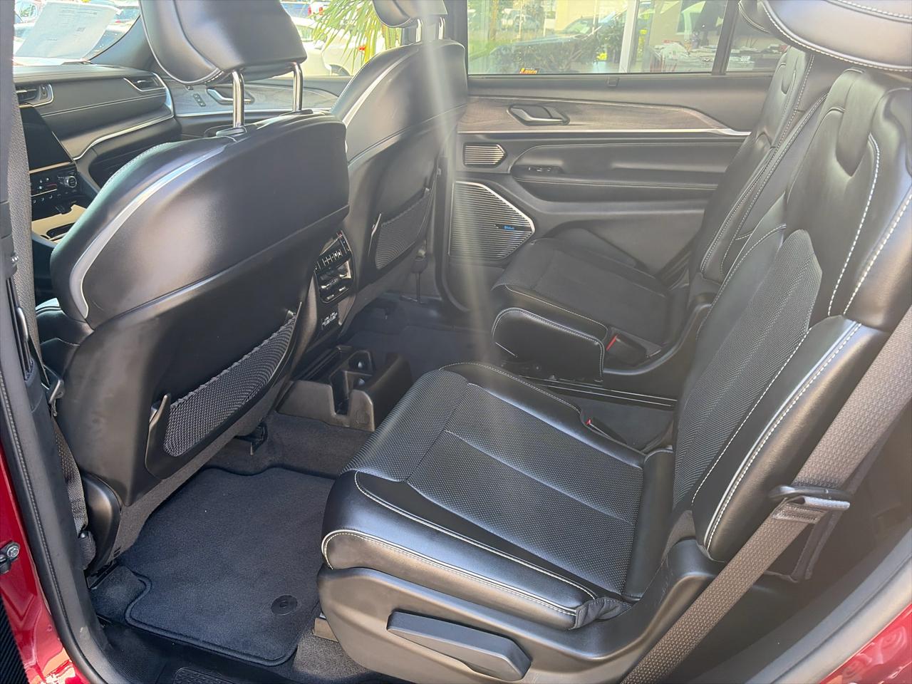 Jeep Grand Cherokee L Overland 4WD 2021