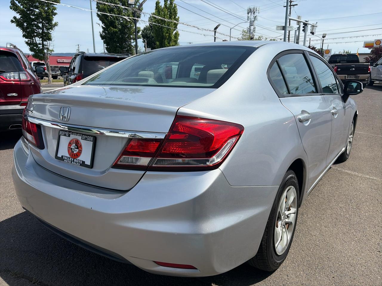 Honda Civic LX Sedan 5-Speed AT 2013
