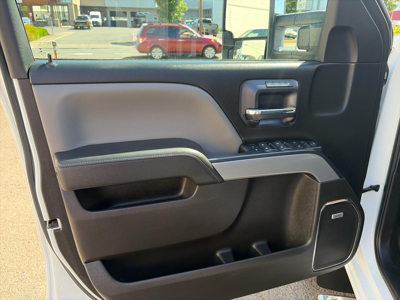 Chevrolet Silverado 3500HD LTZ Crew Cab 4WD 2018