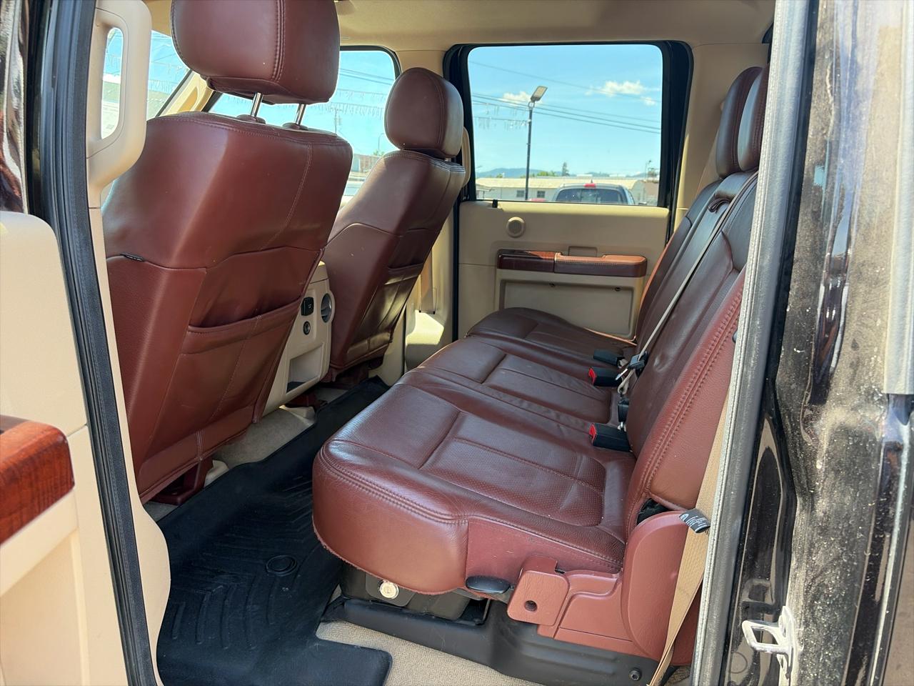 Ford F-350 SD King Ranch Crew Cab 4WD 2014