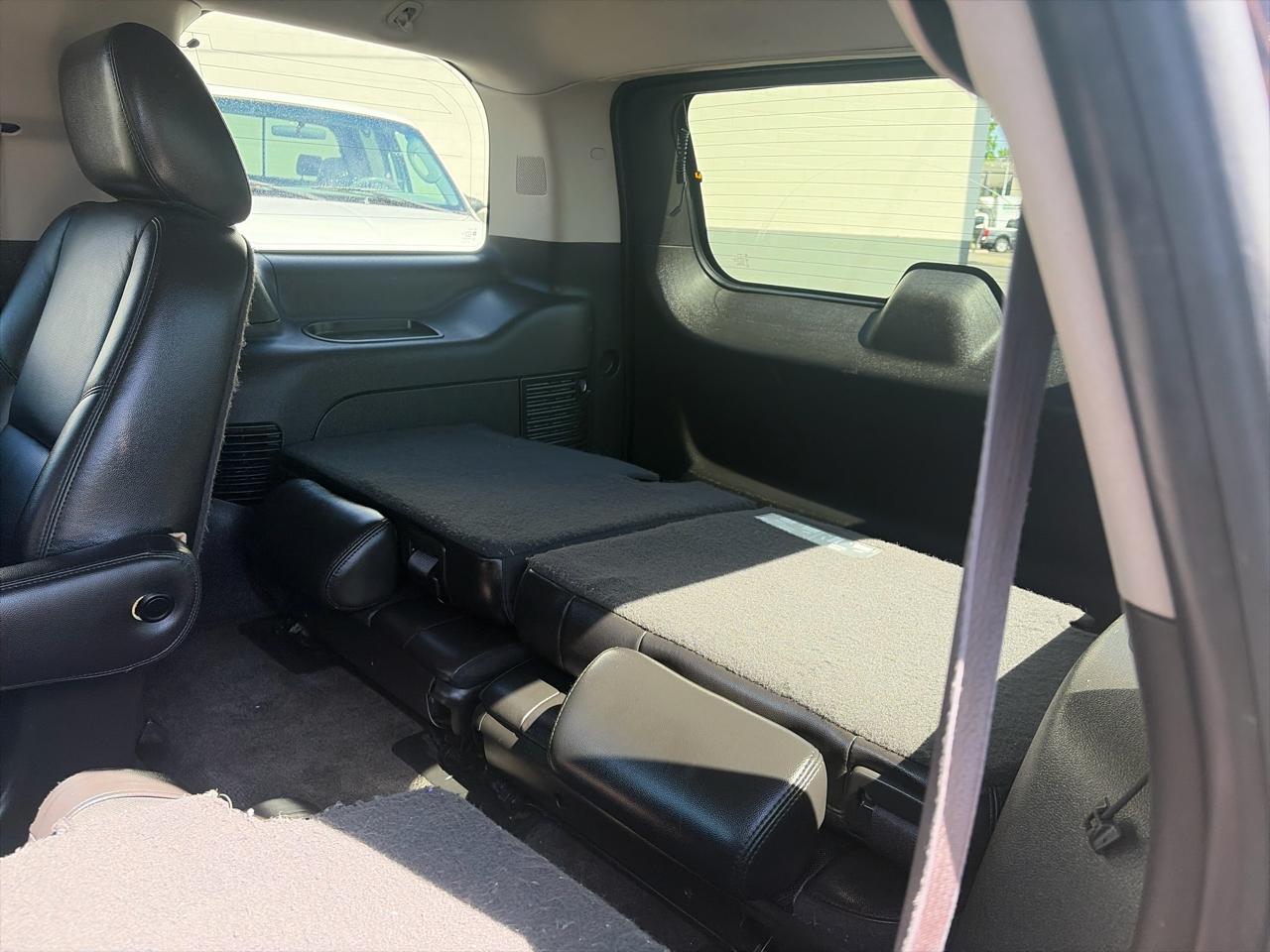 Chevrolet Tahoe LTZ 4WD 2011