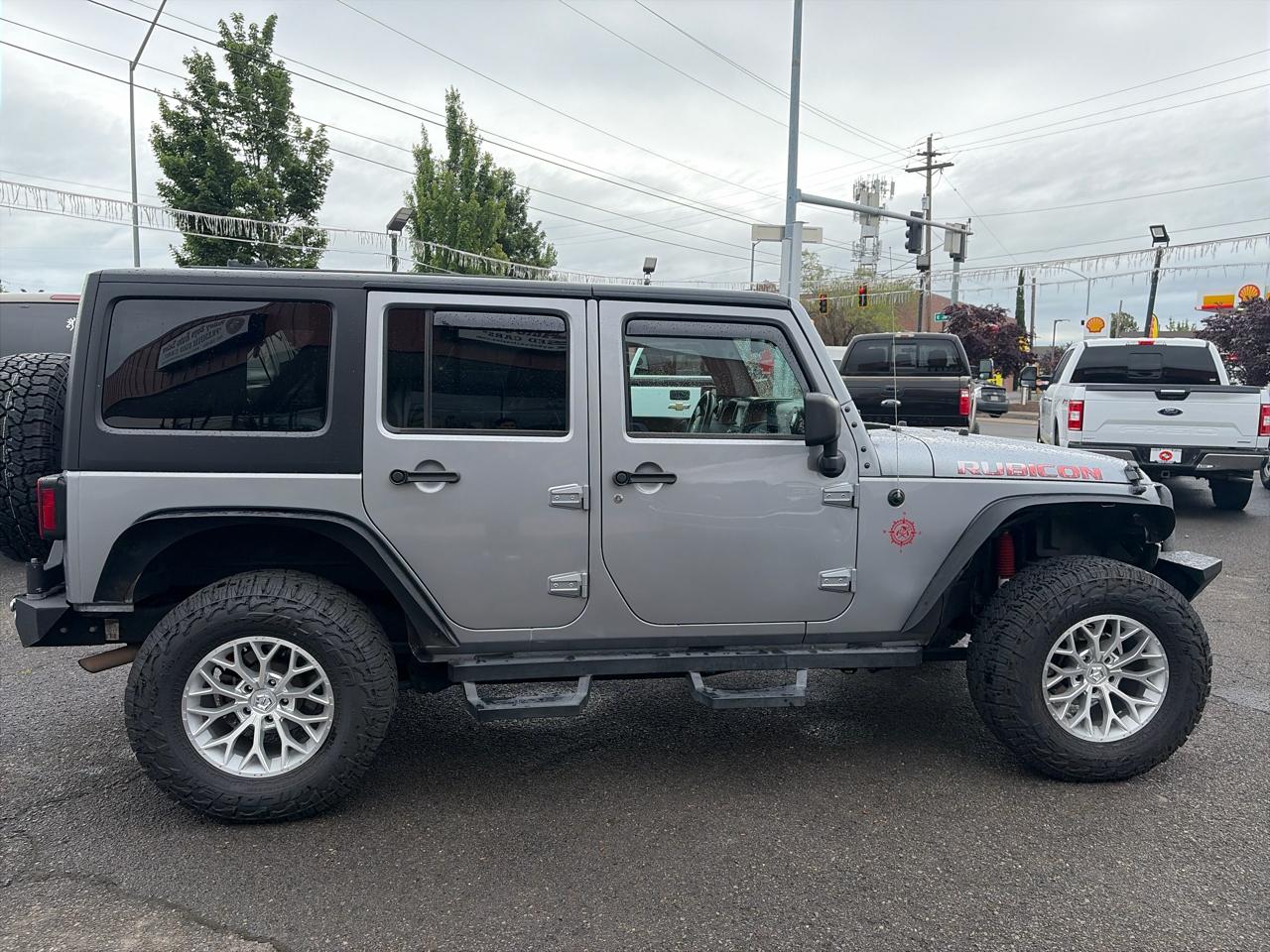 Jeep Wrangler Unlimited Rubicon 4WD 2015