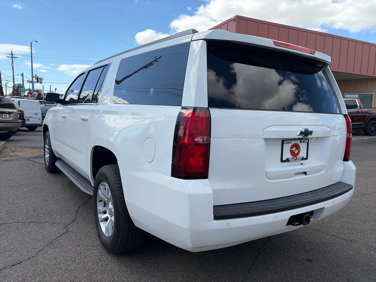Chevrolet Suburban LT 4WD 2018
