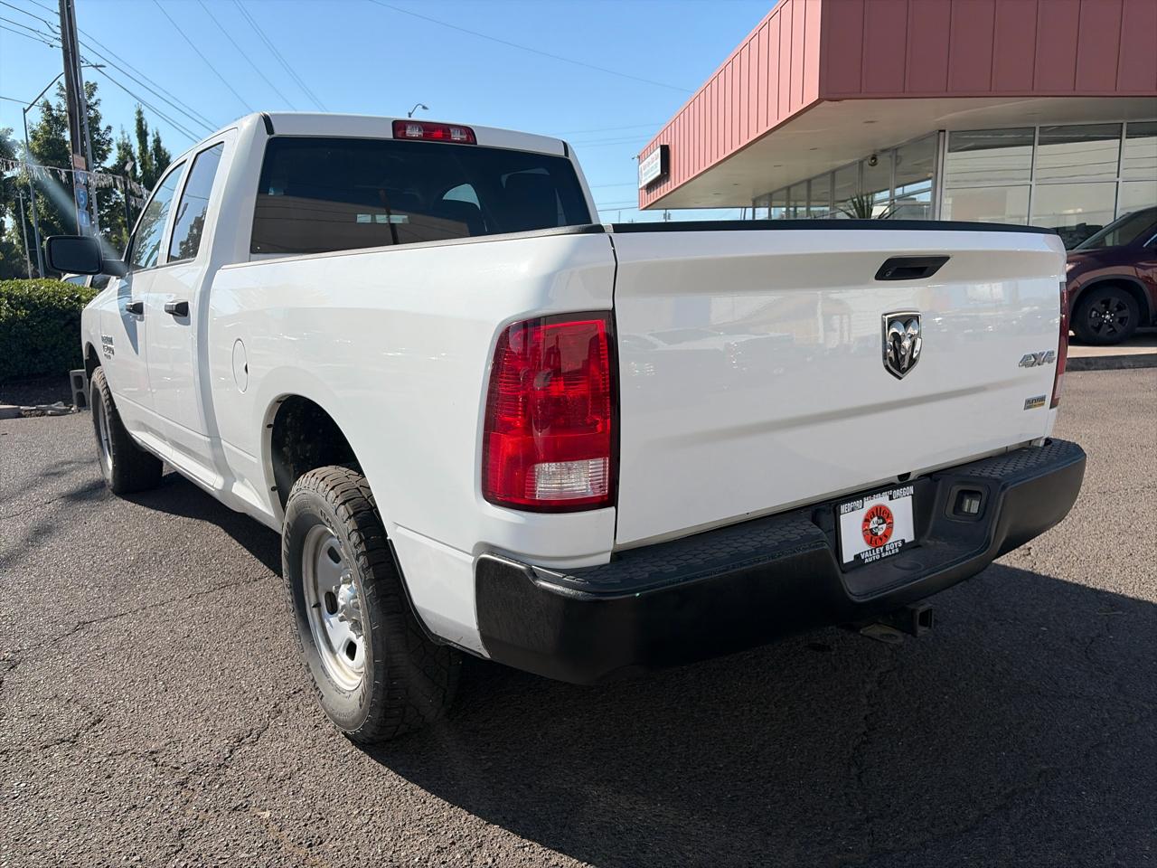 RAM 1500 Classic Tradesman Quad Cab 4WD 2019