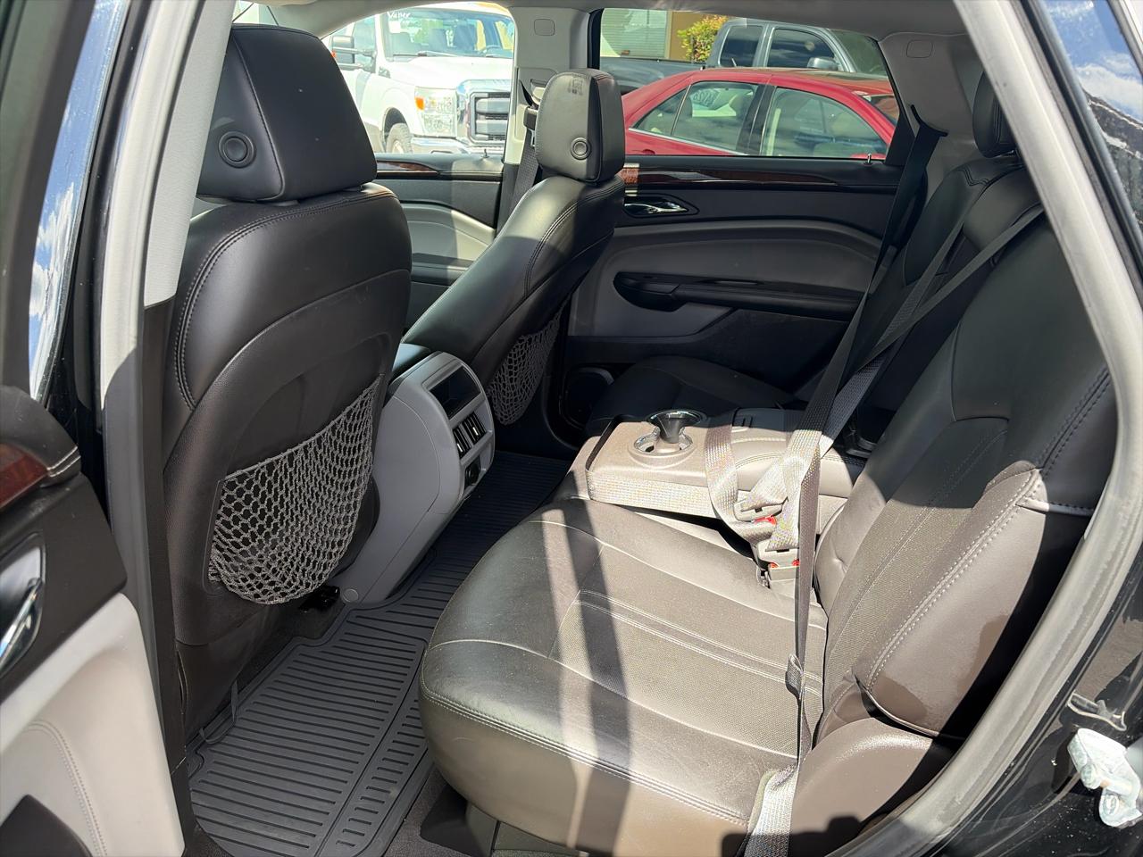Cadillac SRX Luxury Collection AWD 2011