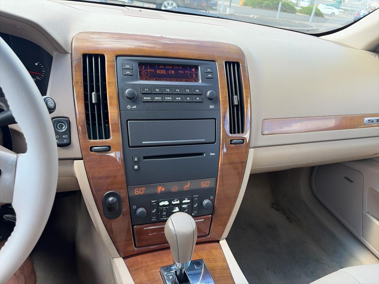 Cadillac STS V6 2005