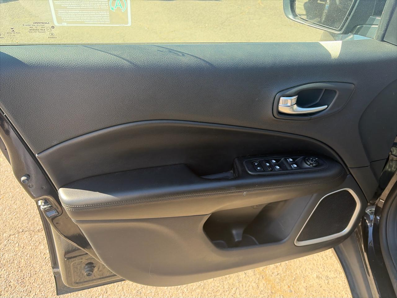 Jeep Compass Latitude FWD 2020