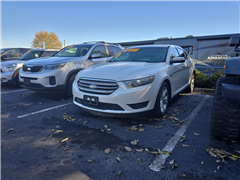 2014 Ford Taurus 
