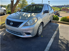 2014 Nissan Versa 