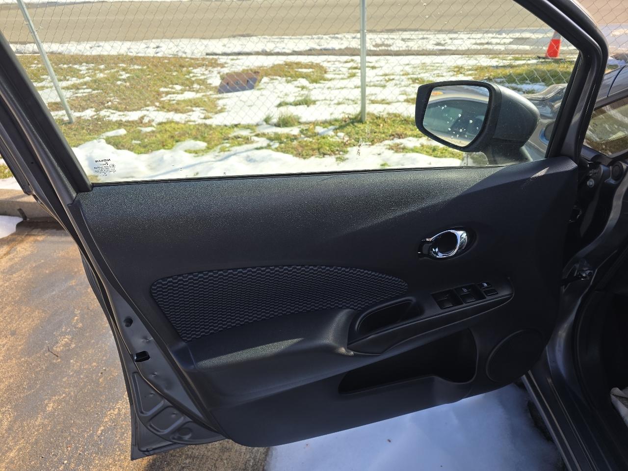 Nissan Versa Note  2019