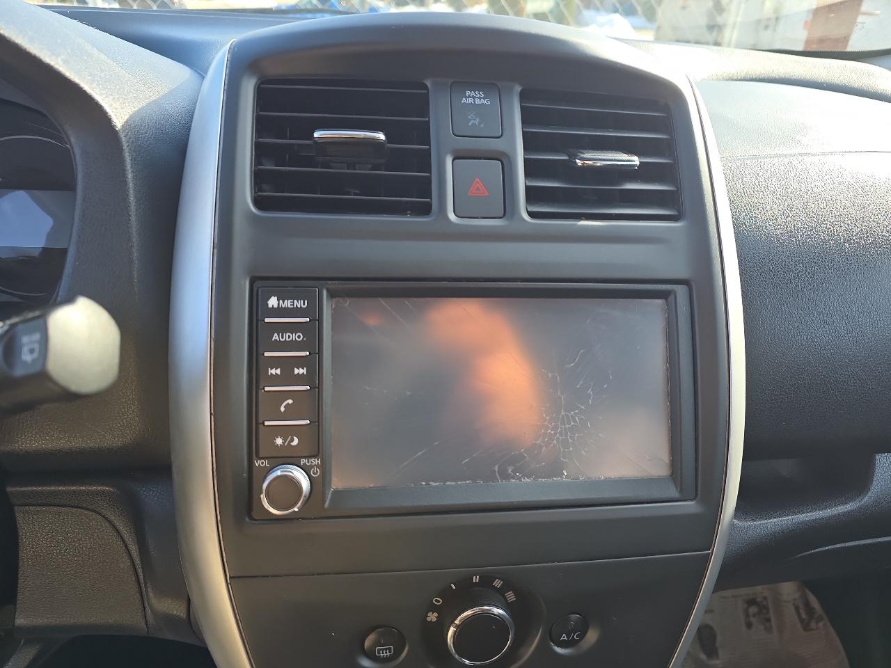 Nissan Versa Note  2019