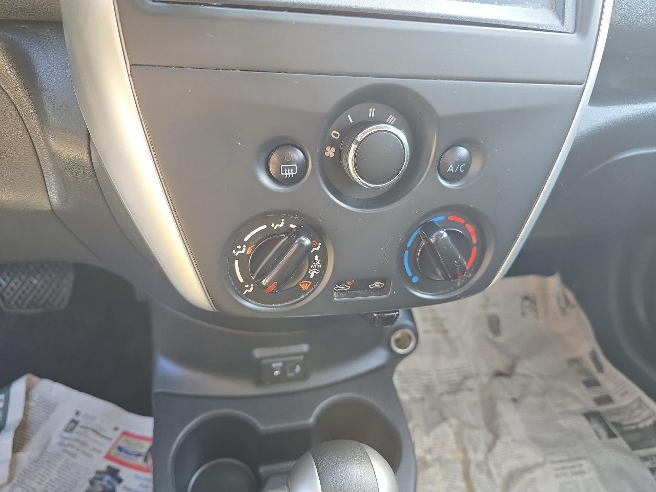 Nissan Versa Note  2019