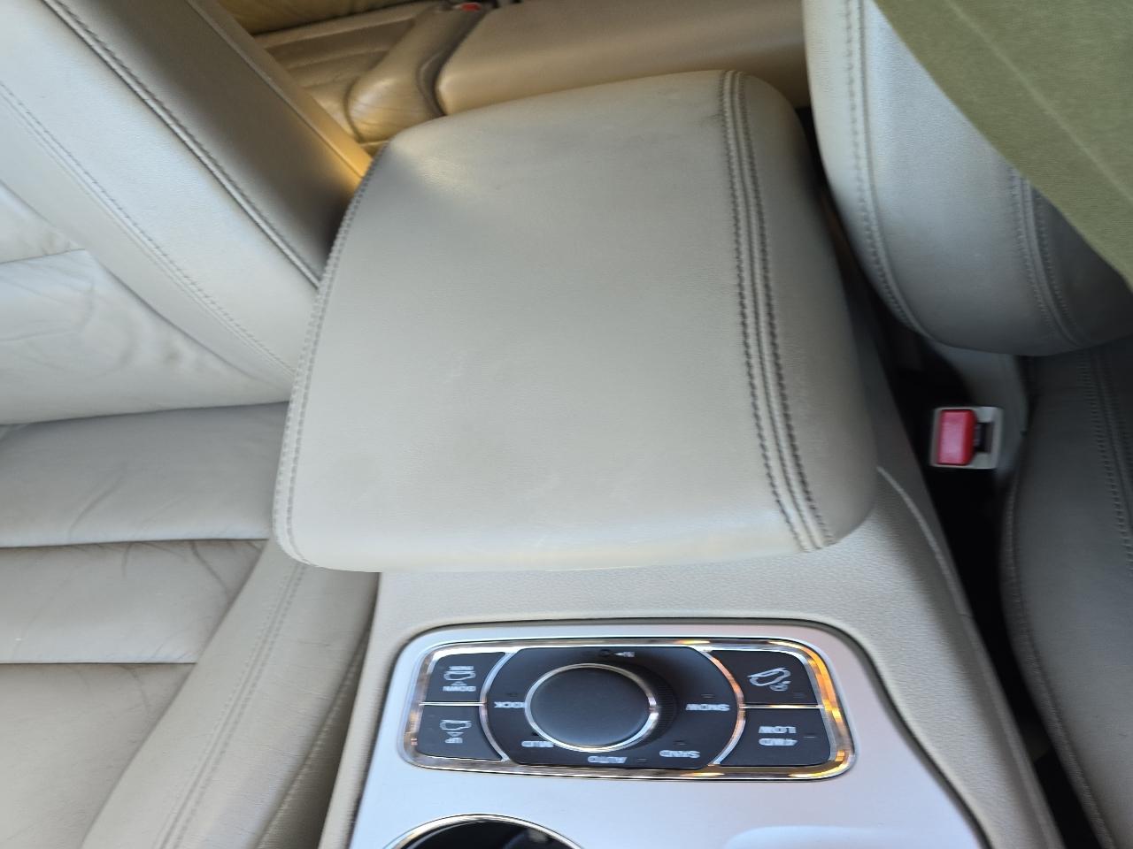 Jeep Grand Cherokee  2014