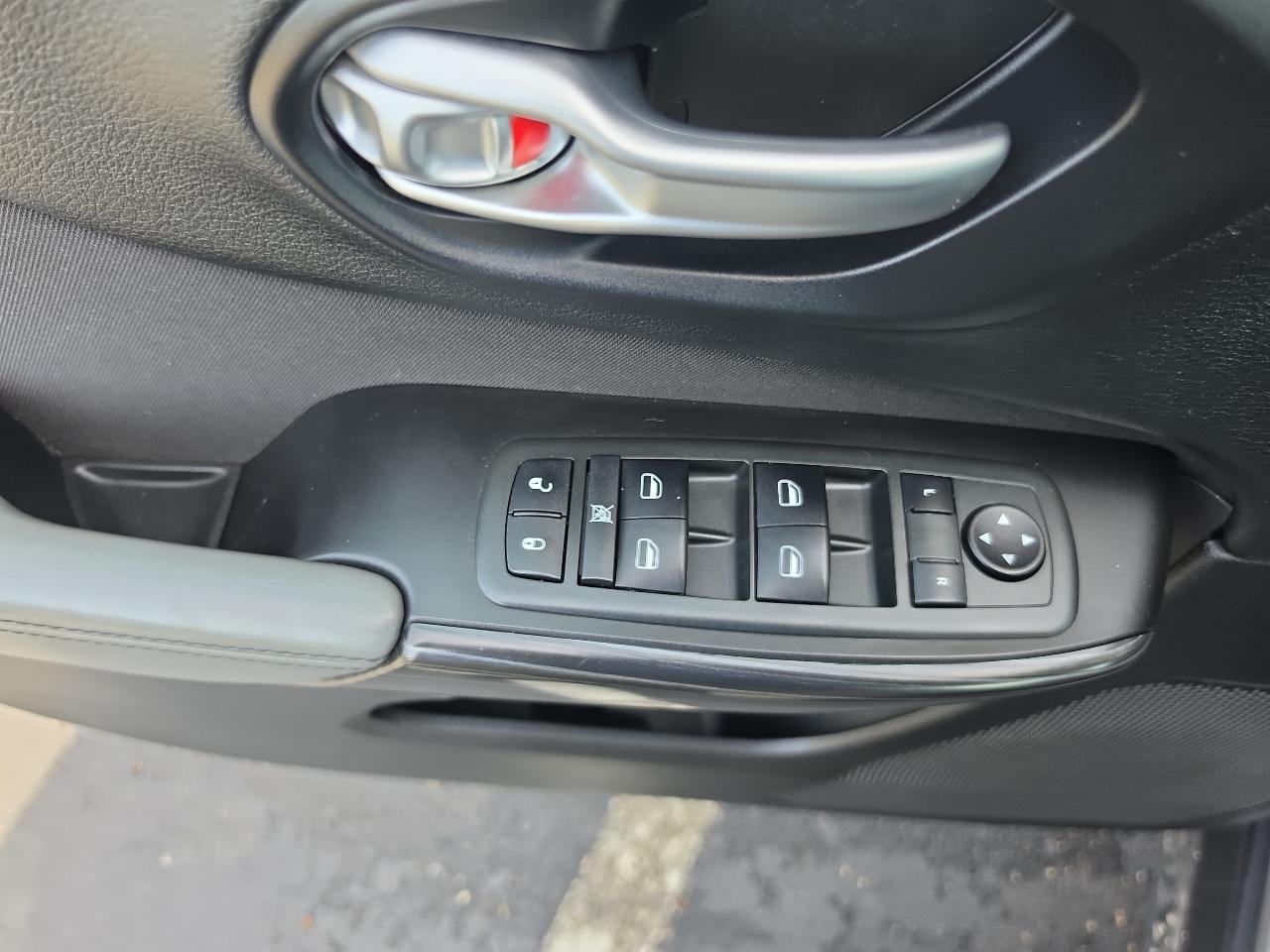 Jeep Cherokee  2014