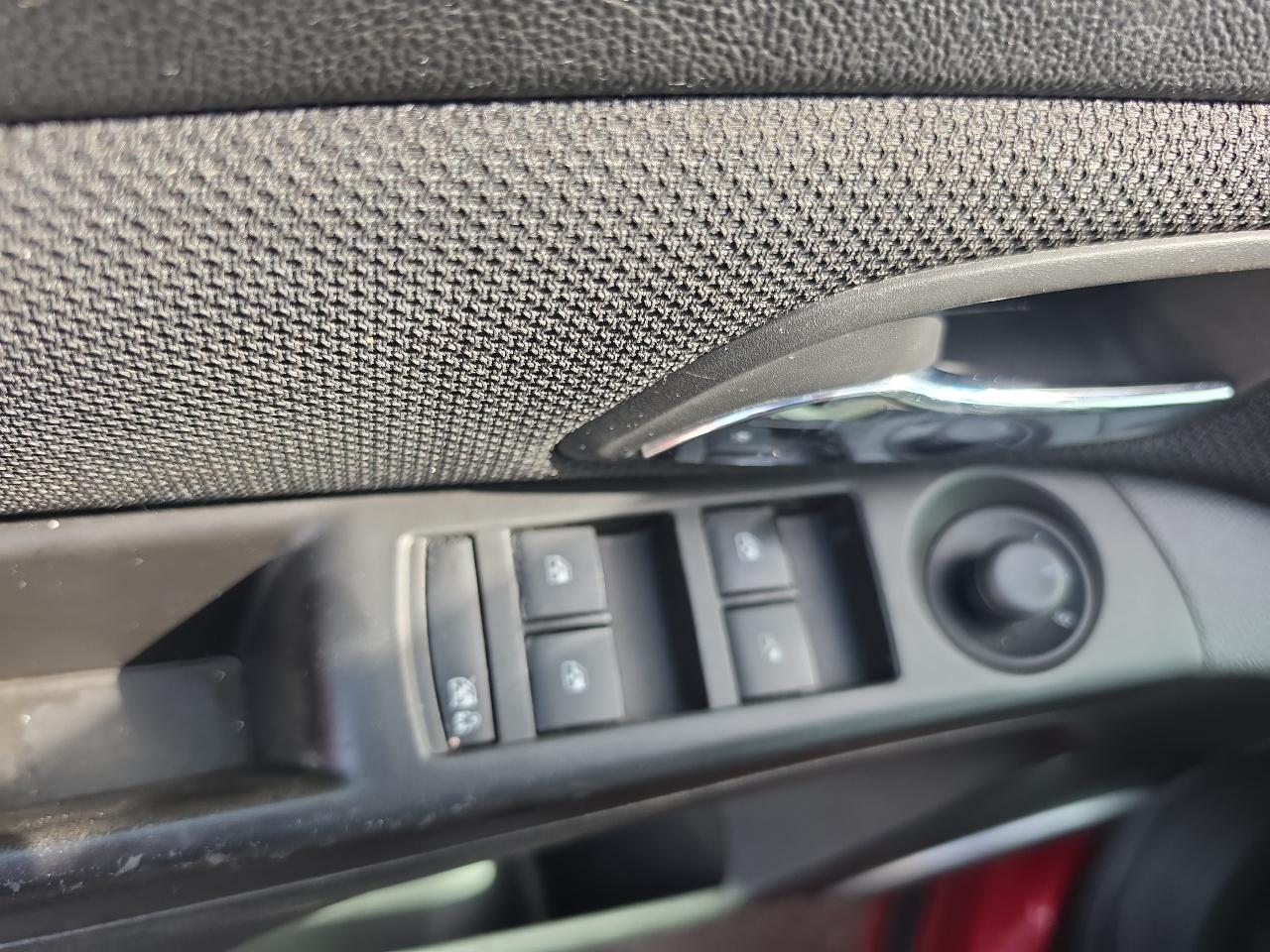 Chevrolet Cruze  2012