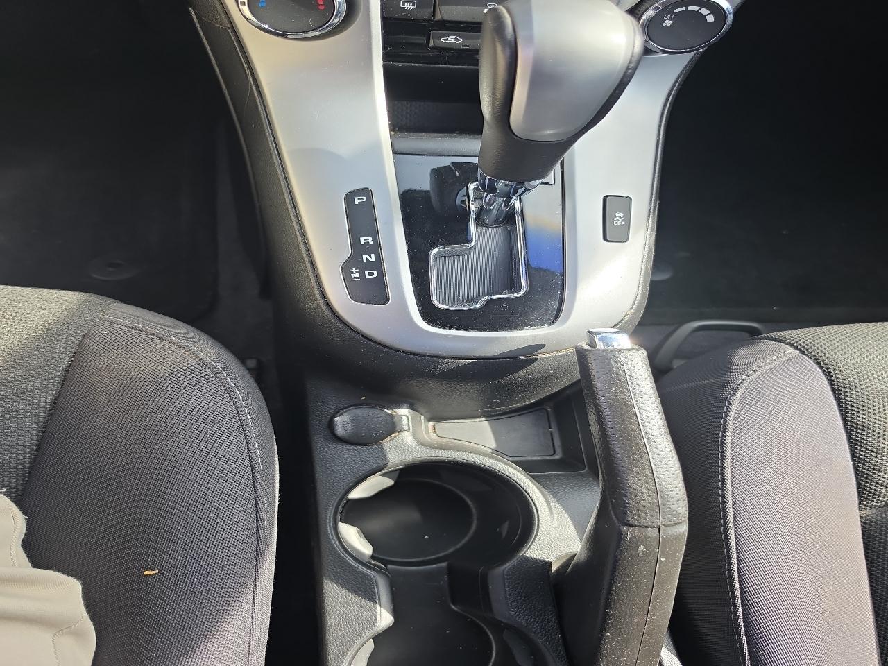 Chevrolet Cruze  2012