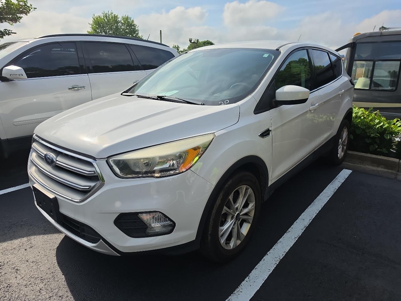 Ford Escape  2017
