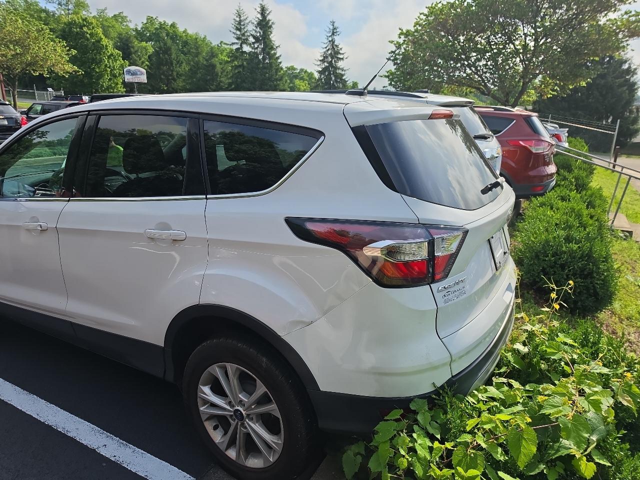 Ford Escape  2017