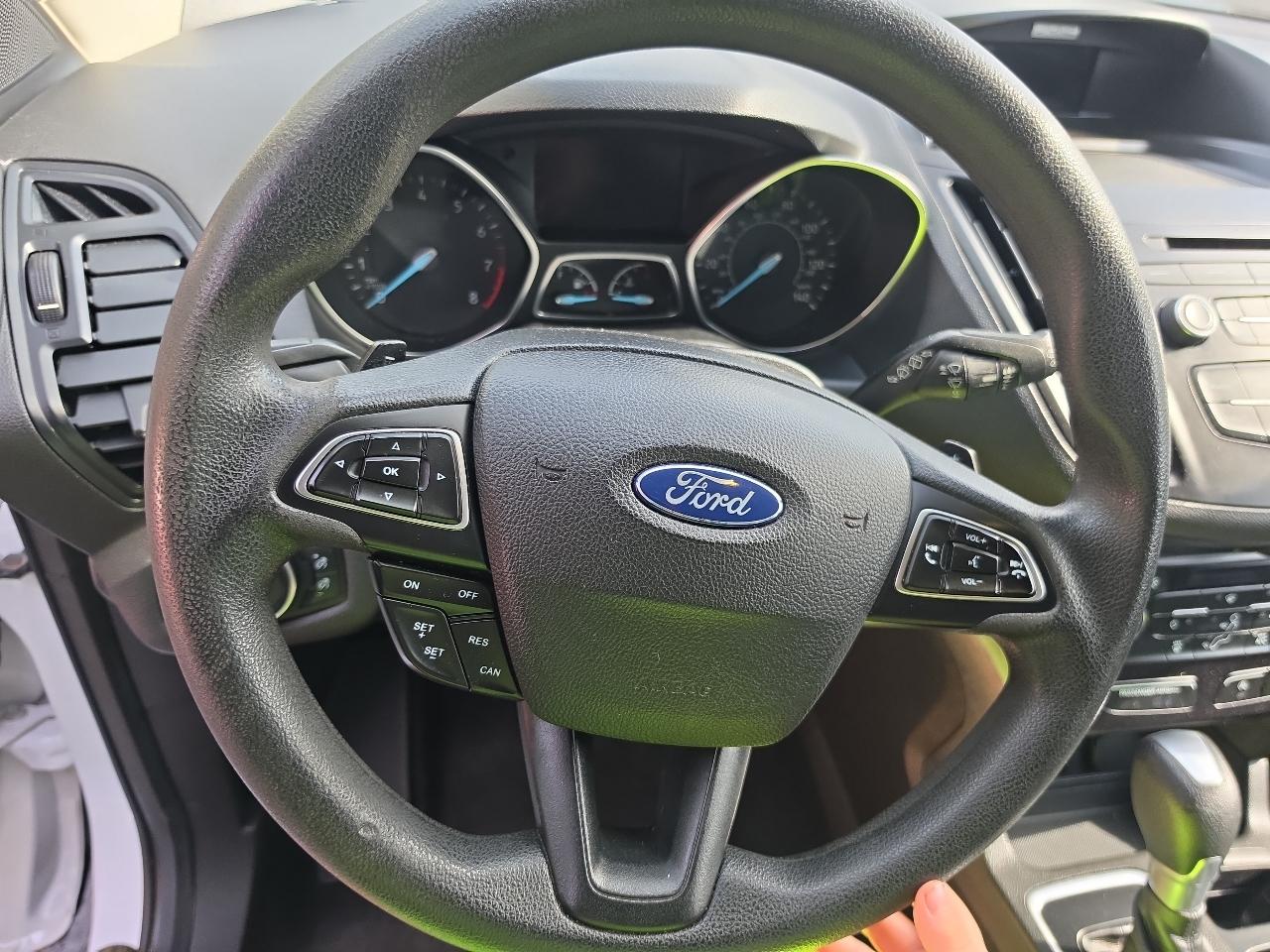 Ford Escape  2017