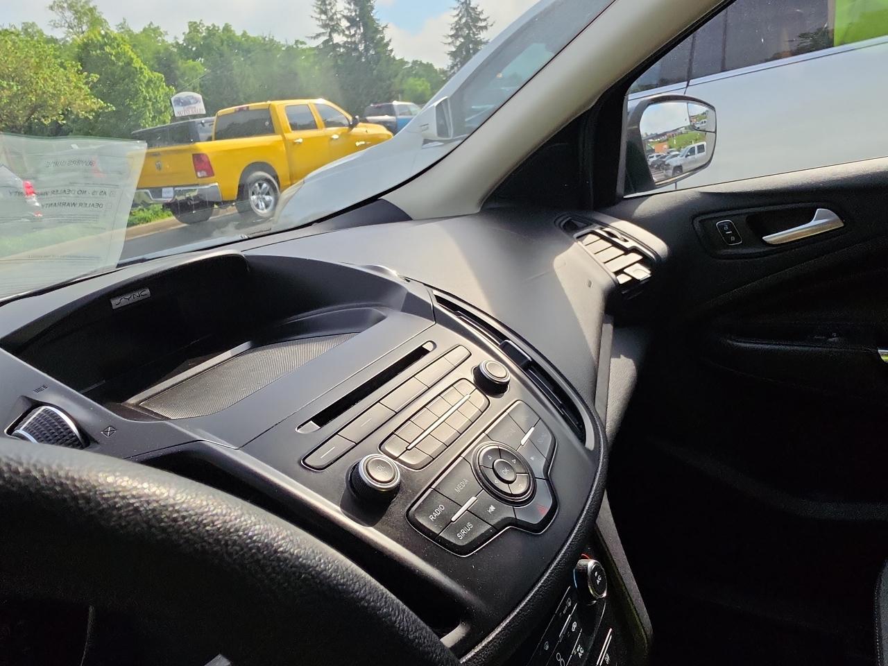 Ford Escape  2017