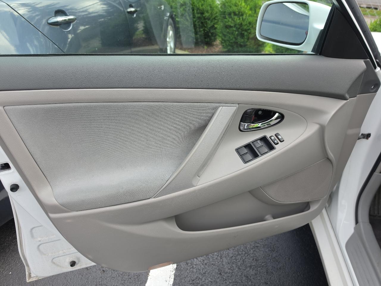 Toyota Camry  2008