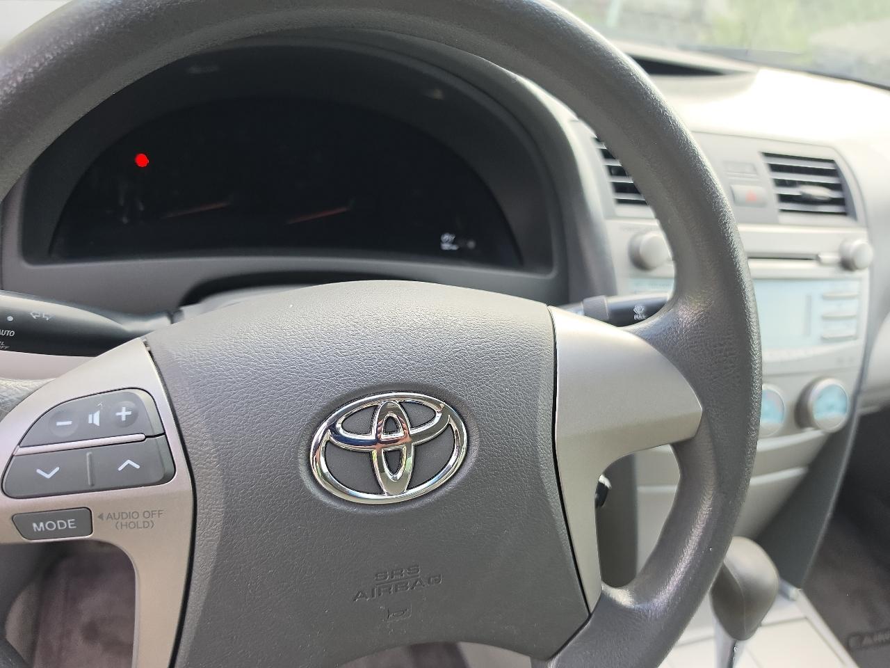Toyota Camry  2008