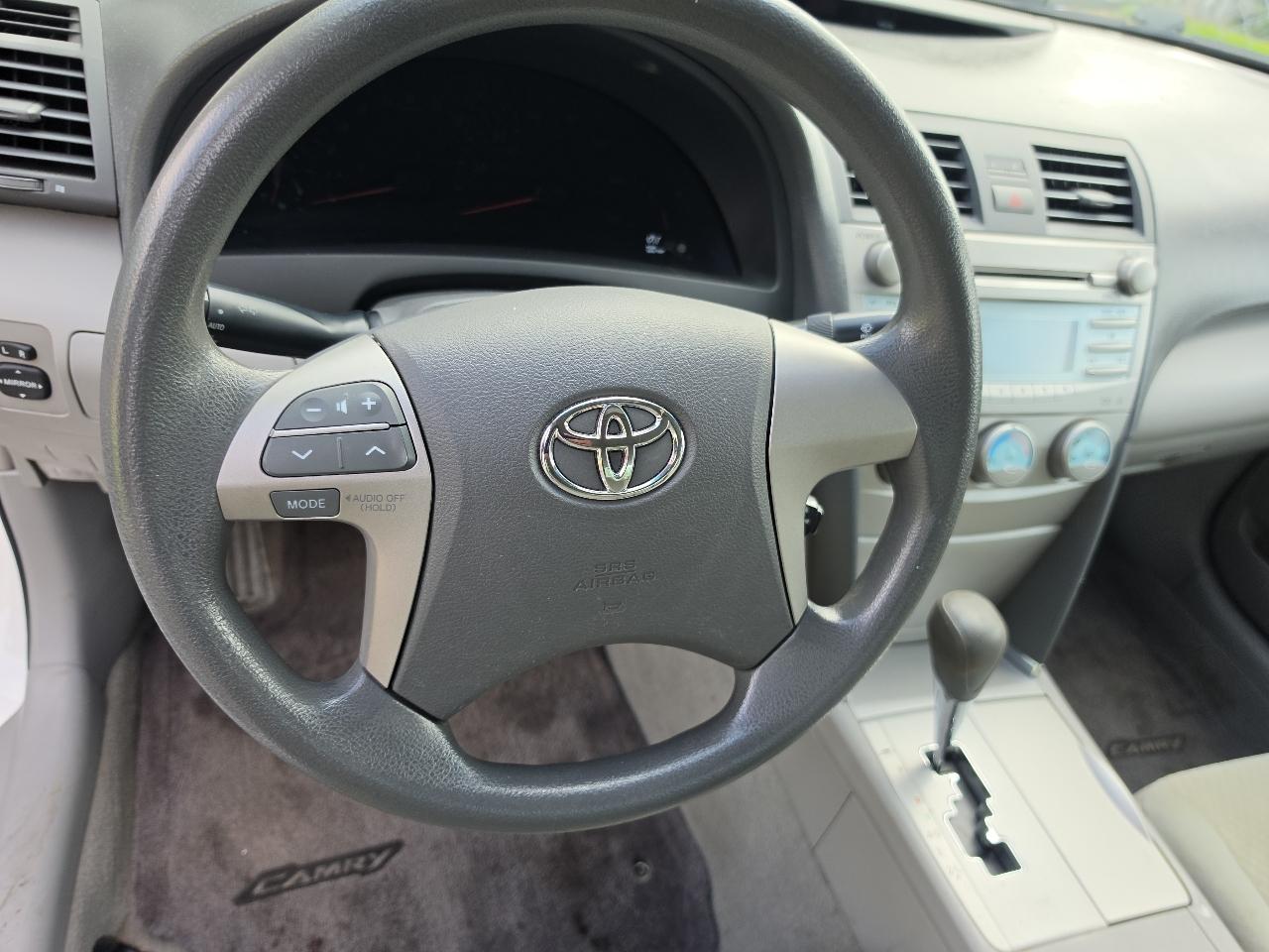 Toyota Camry  2008