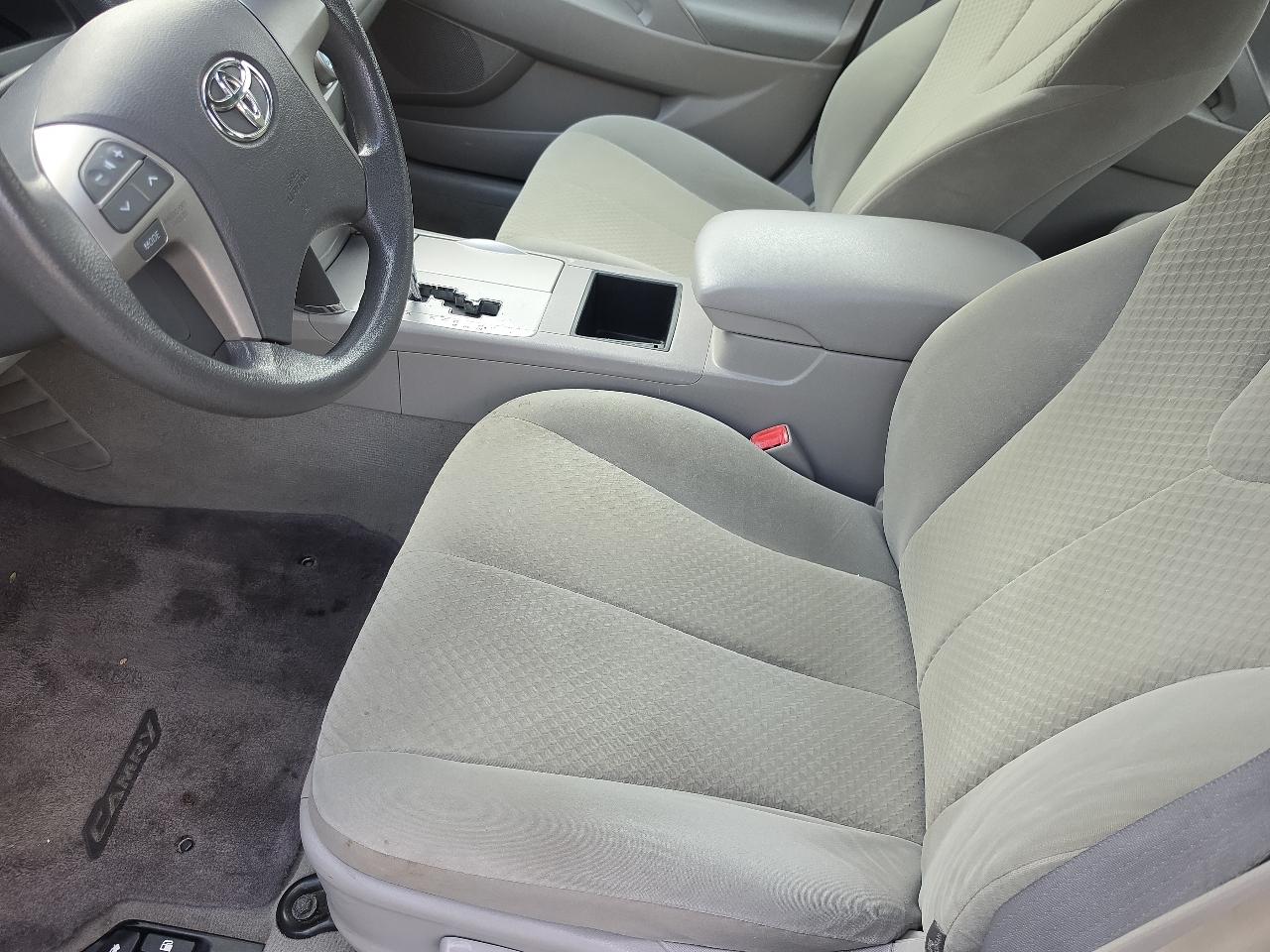 Toyota Camry  2008