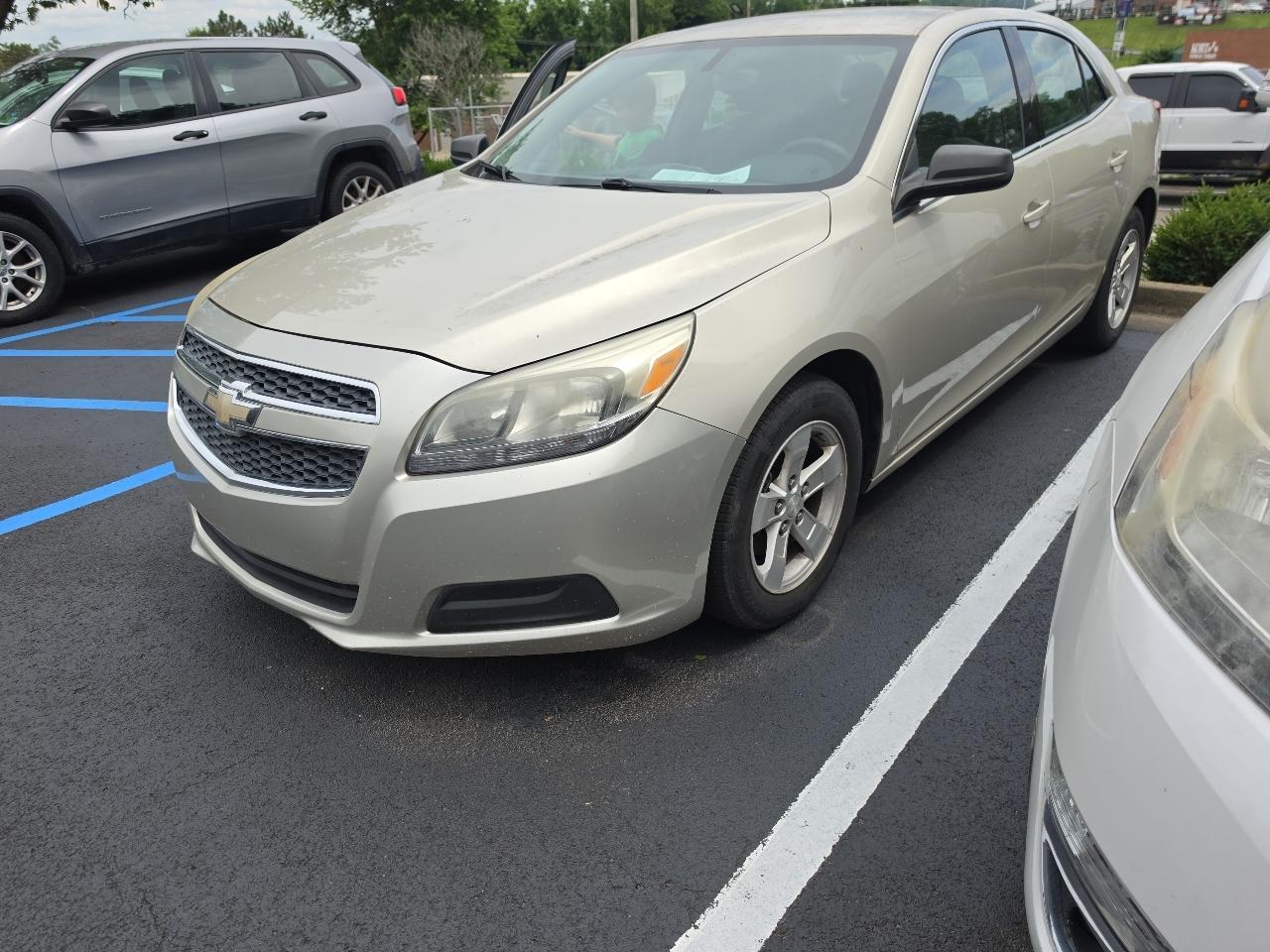 Chevrolet Malibu  2013