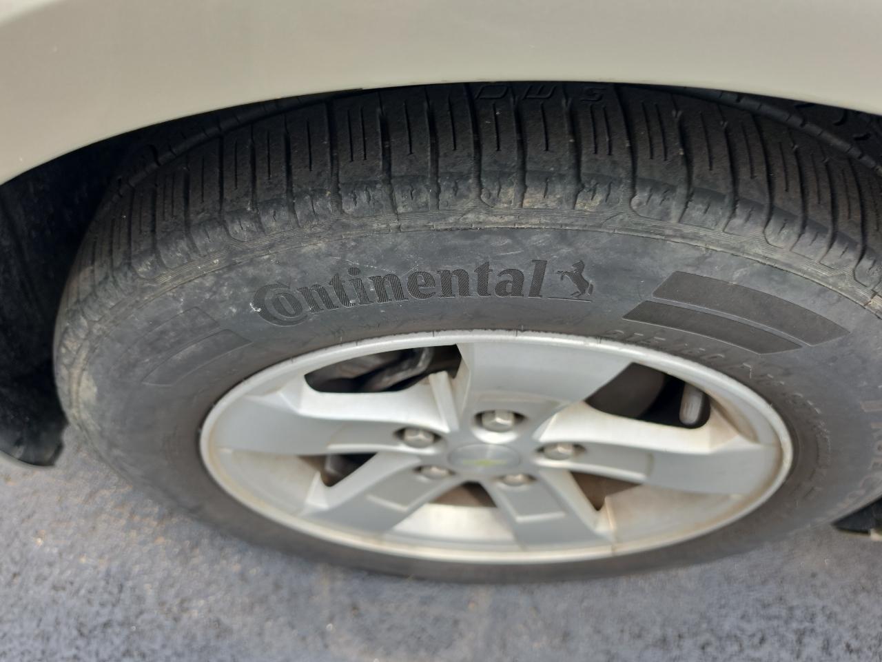 Chevrolet Malibu  2013