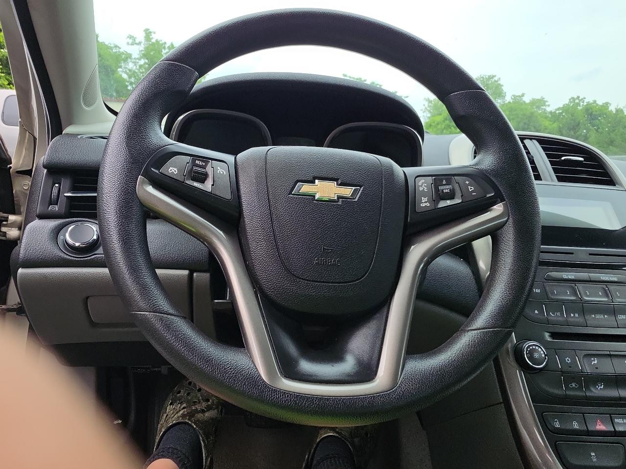 Chevrolet Malibu  2013