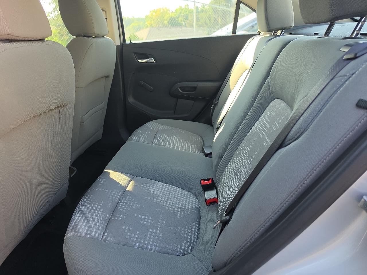 Chevrolet Sonic  2014