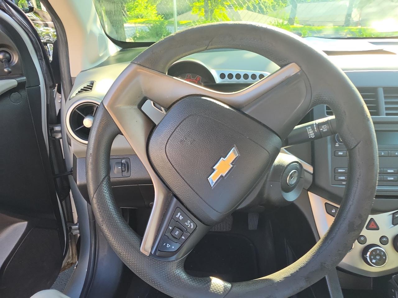 Chevrolet Sonic  2014
