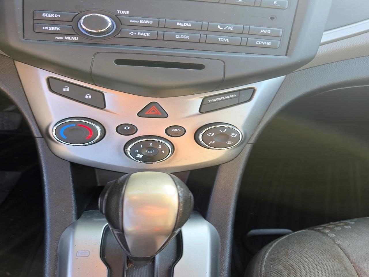 Chevrolet Sonic  2014