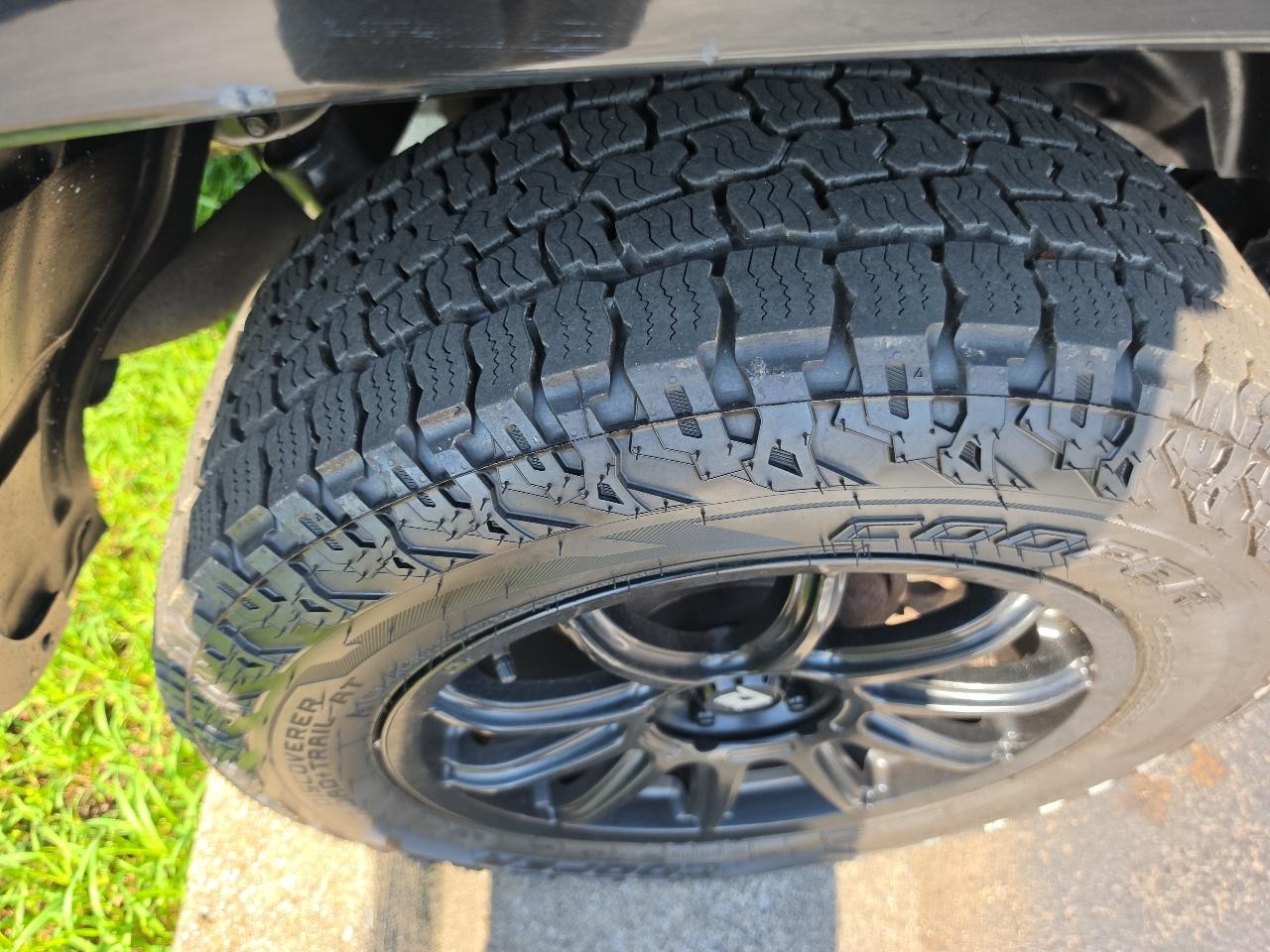 Jeep Liberty  2011