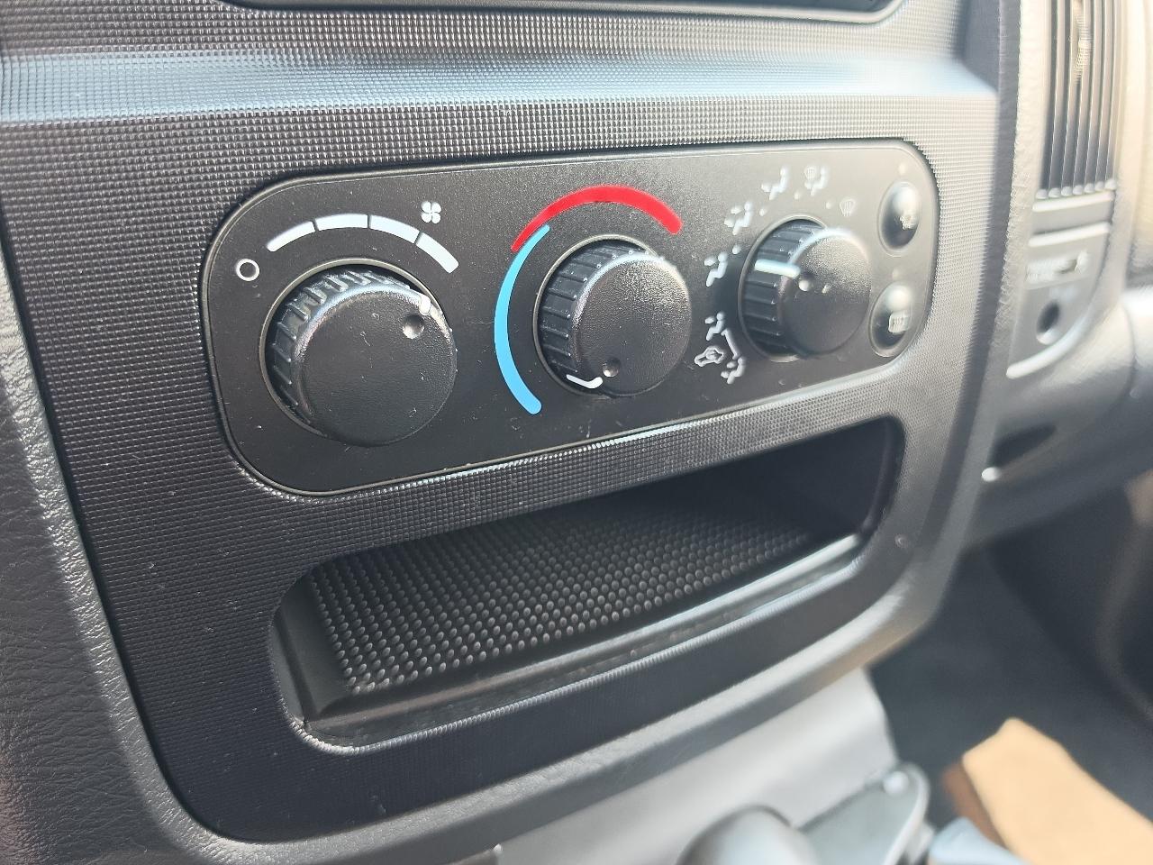 Dodge Ram 1500  2005