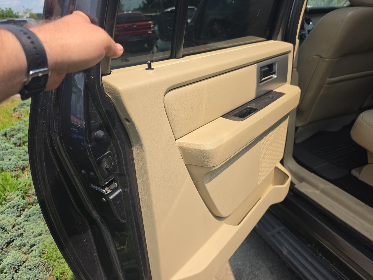 Ford Expedition  2015