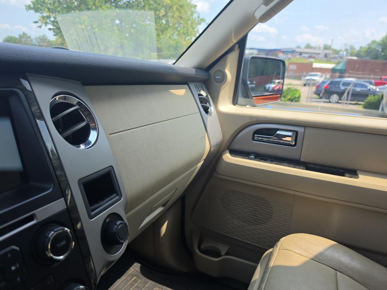 Ford Expedition  2015
