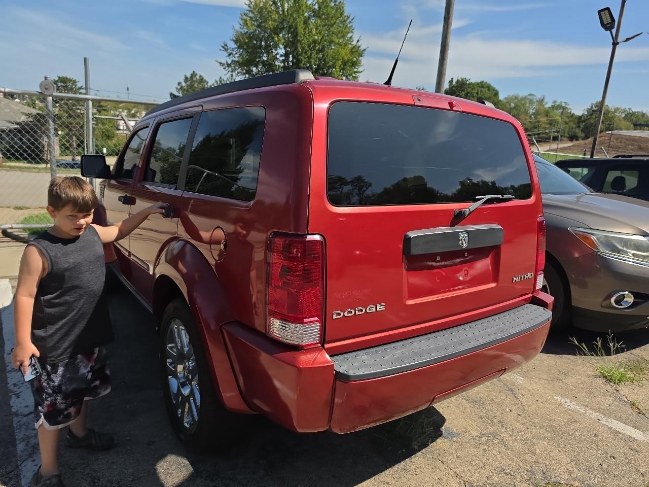 Dodge Nitro  2011