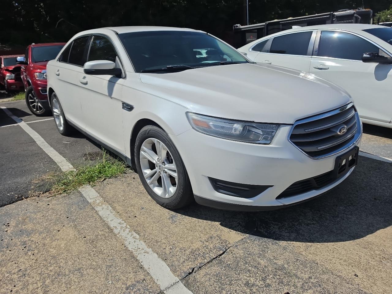 Ford Taurus  2014