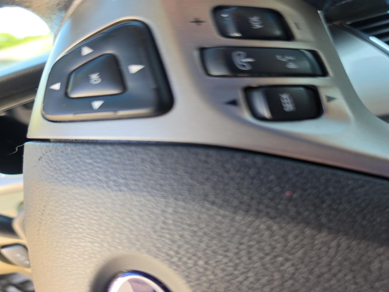 Ford Taurus  2014